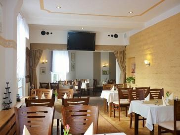 Hotel Waldhaus-Hutzelhoeh Рула Екстериор снимка